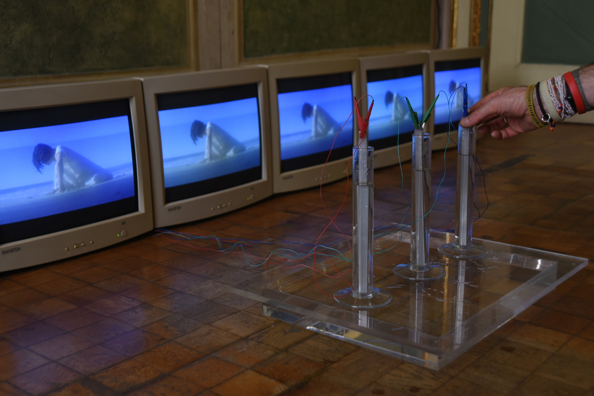 Schiuma d'onda (installazione) @ Complementi di luogo